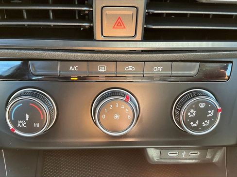 Used 2024 Volkswagen Jetta S FWD image 30