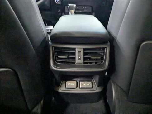 Used 2022 Lexus ES 300h F Sport image 18