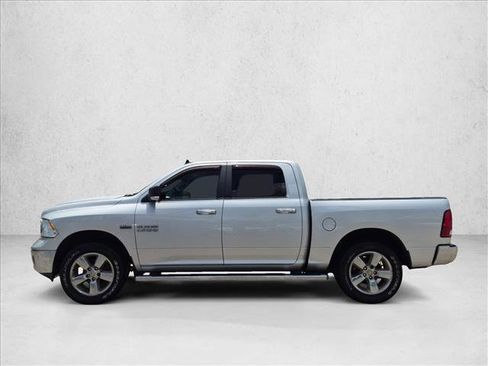 Used 2017 RAM 1500 Lone Star RWD image 8
