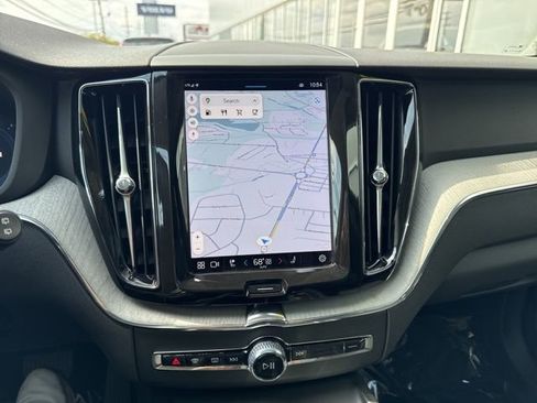 Certified 2025 Volvo XC60 B5 Plus AWD/4WD image 23