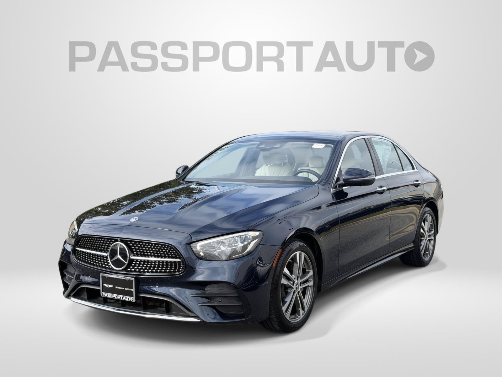 Used 2022 Mercedes-Benz E 350 4MATIC Sedan image 1