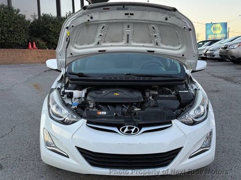 Used 2015 Hyundai Elantra SE w/ Option Group 02 image 24
