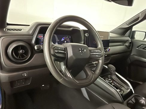 Used 2024 Chevrolet Colorado Trail Boss w/ Advanced Trailering Package AWD/4WD image 15