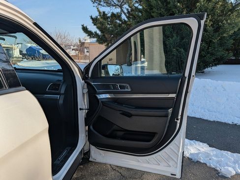 Used 2017 Ford Explorer Sport w/ Equipment Group 401A image 11