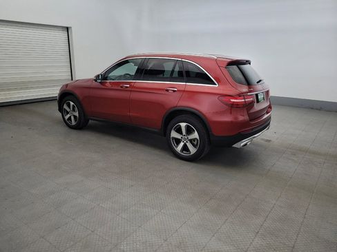 Used 2018 Mercedes-Benz GLC 300 4MATIC image 3