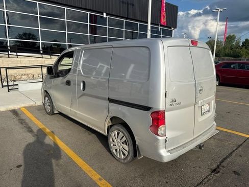 Used 2018 Nissan NV200 SV w/ Navigation Package FWD image 6