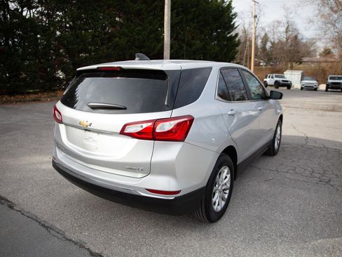 Certified 2021 Chevrolet Equinox LT image 3