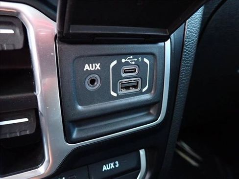 Used 2023 Jeep Wrangler Unlimited Rubicon 4xe AWD/4WD image 18