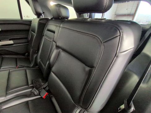 Used 2023 Ford Explorer XLT w/ Equipment Group 202A image 22