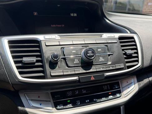 Used 2015 Honda Accord Sport image 32