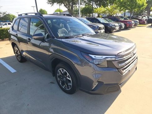 Used 2026 Subaru Forester Premium image 1