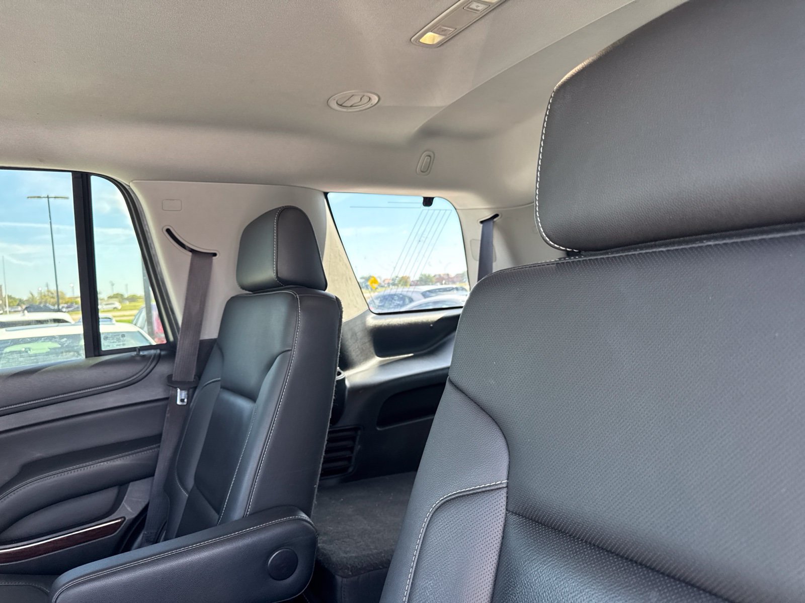 Used 2017 GMC Yukon SLT RWD image 9