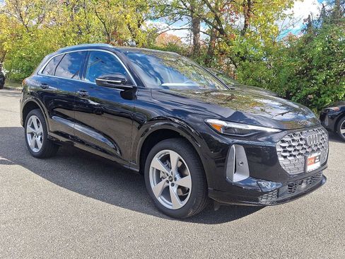 New 2025 Audi Q5 Premium Plus image 10