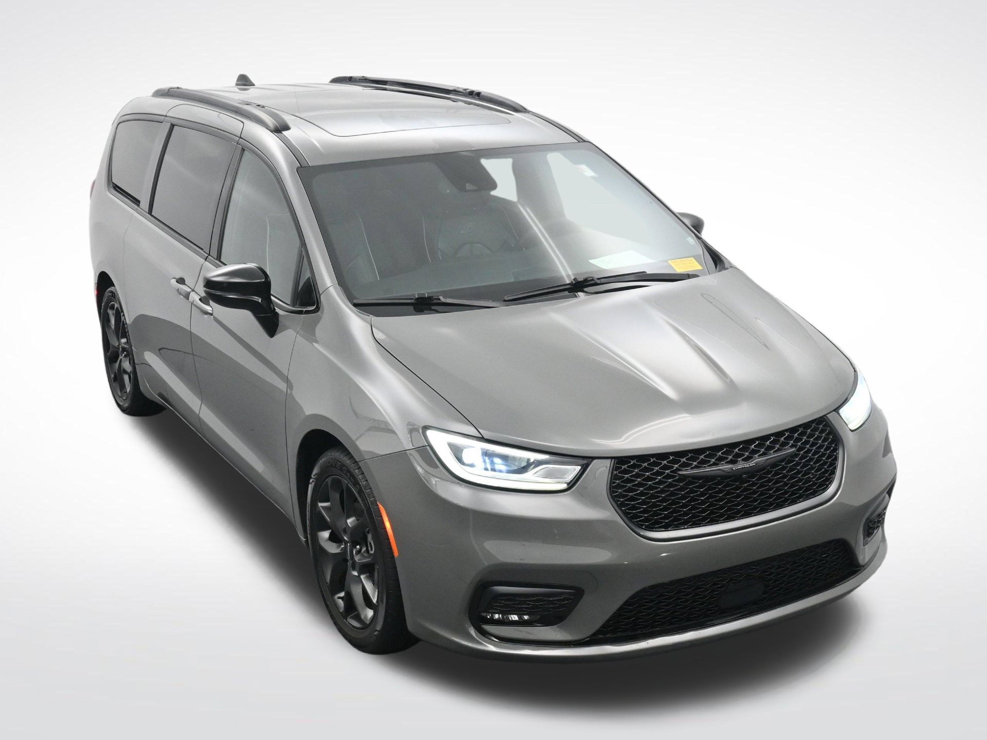 Used 2025 Chrysler Pacifica Limited FWD image 22