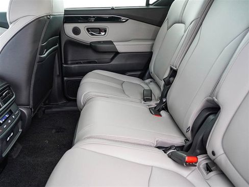 New 2025 Honda Pilot EX-L image 22