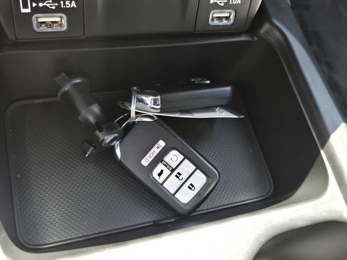 Used 2021 Honda CR-V EX-L image 18