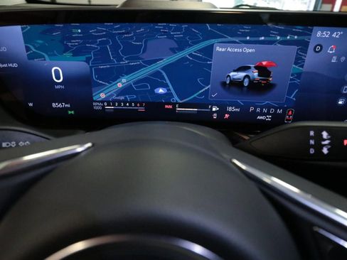 Used 2025 Buick Envision Sport Touring image 9