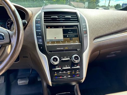 Used 2018 Lincoln MKC Reserve w/ Lincoln MKC Climate Package image 7