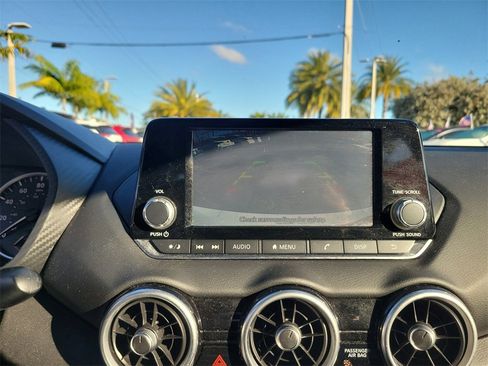 Used 2021 Nissan Sentra S image 23