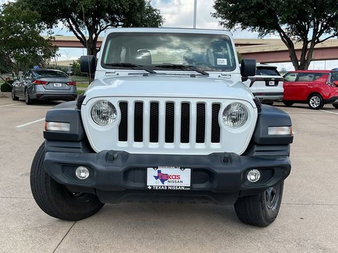 Used 2023 Jeep Wrangler Unlimited Sport AWD/4WD image 2