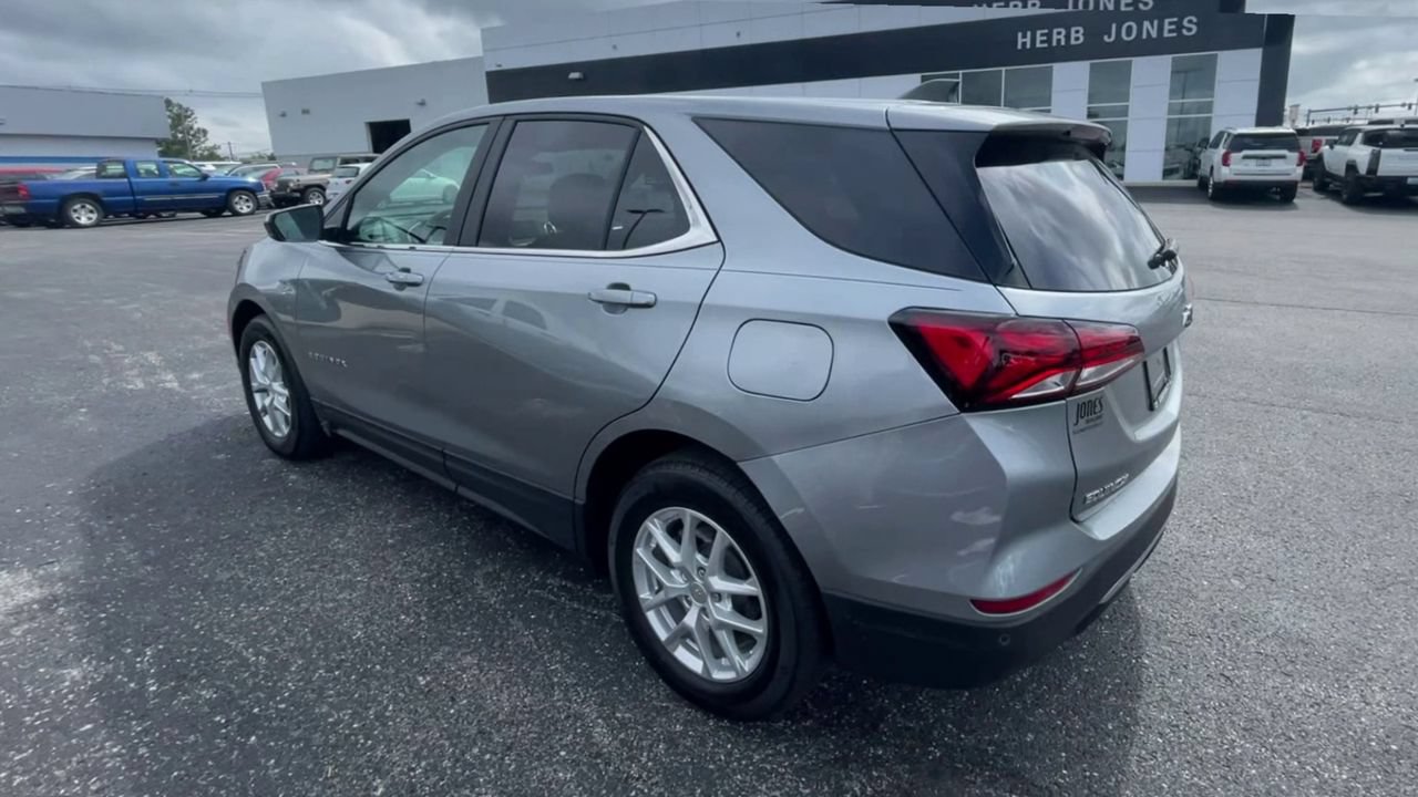 Used 2024 Chevrolet Equinox LT w/ LPO, Floor Liner Package FWD image 7