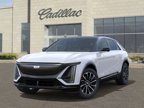 New 2026 Cadillac Lyriq Sport image 6