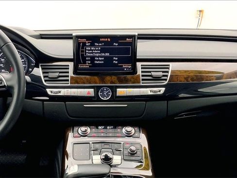 Used 2015 Audi A8 L 3.0T image 6