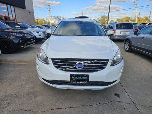 Used 2016 Volvo XC60 T5 Premier image 2