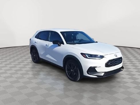 New 2026 Honda HR-V Sport image 2