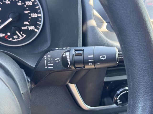 Used 2024 Nissan Rogue S AWD/4WD image 24