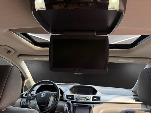 Used 2015 Honda Odyssey EX-L image 27
