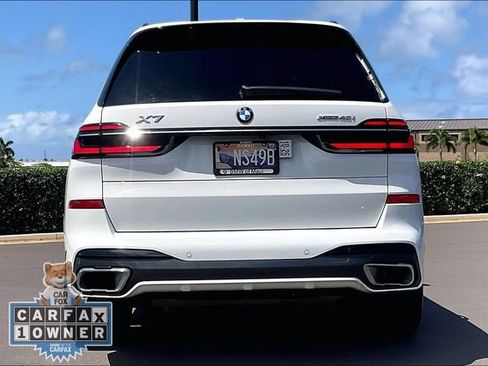 Used 2023 BMW X7 xDrive40i w/ M Sport Package AWD/4WD image 4