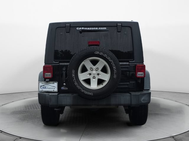 Used 2015 Jeep Wrangler Unlimited Sport w/ Quick Order Package 24S AWD/4WD image 4