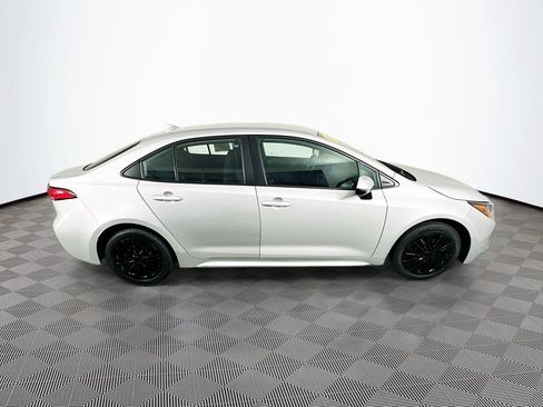 Used 2024 Toyota Corolla LE FWD image 12