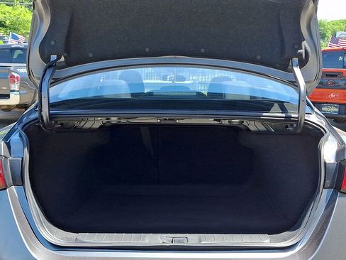 Used 2023 Nissan Sentra SV w/ All-Weather Package FWD image 28