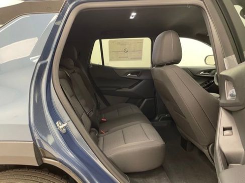 New 2026 Chevrolet Equinox LT w/ Safety and Technology Package AWD/4WD image 12