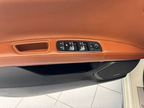 Used 2019 Maserati Quattroporte S Q4 AWD/4WD image 14