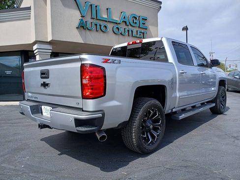 Used 2018 Chevrolet Silverado 1500 LT w/ All Star Edition AWD/4WD image 4