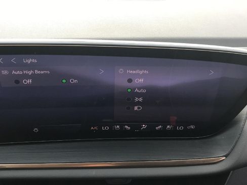 Used 2026 Buick Envision Avenir AWD/4WD image 59