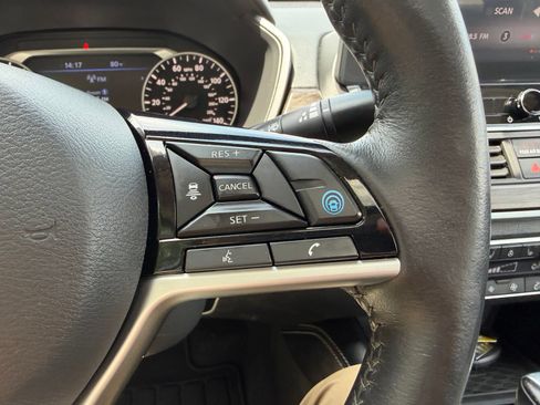 Used 2023 Nissan Altima 2.5 SL FWD image 34