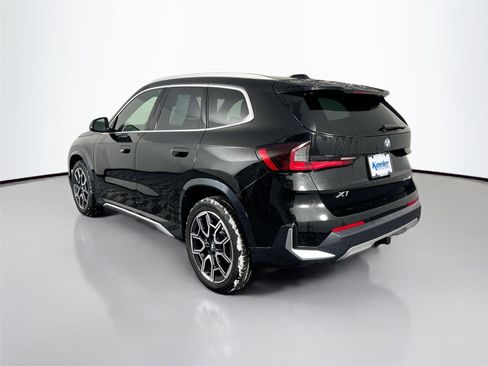 Certified 2025 BMW X1 xDrive28i w/ Premium Package image 4
