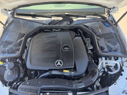 Used 2021 Mercedes-Benz C 300 4MATIC Sedan image 11