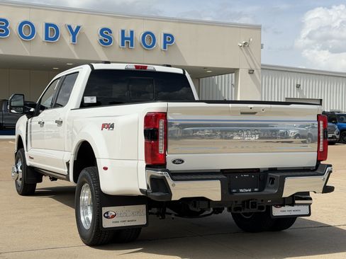 New 2026 Ford F350 King Ranch w/ Chrome Package AWD/4WD image 5