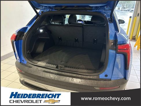 Used 2024 Chevrolet Blazer EV LT AWD/4WD image 15