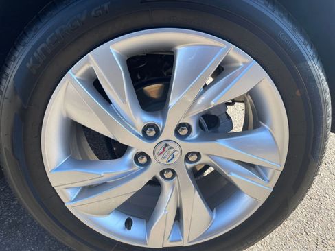 Used 2025 Buick Encore GX Preferred image 29