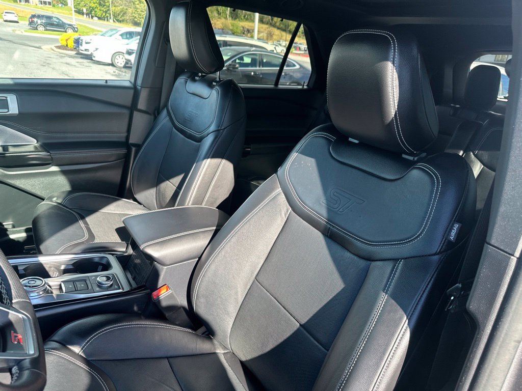 Used 2021 Ford Explorer ST w/ Equipment Group 401A AWD/4WD image 20