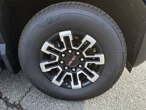 New 2026 GMC Sierra EV Elevation image 9