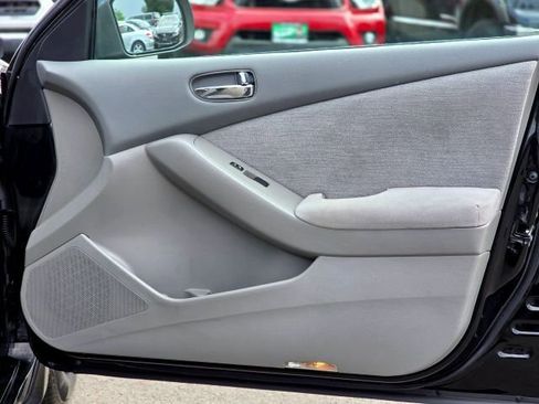 Used 2012 Nissan Altima 2.5 S FWD image 31