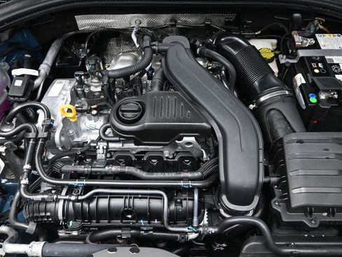 New 2025 Volkswagen Jetta Sport image 30