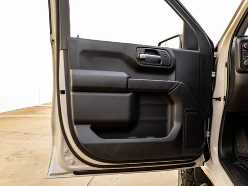 Used 2026 Chevrolet Silverado 1500 Custom Trail Boss image 36